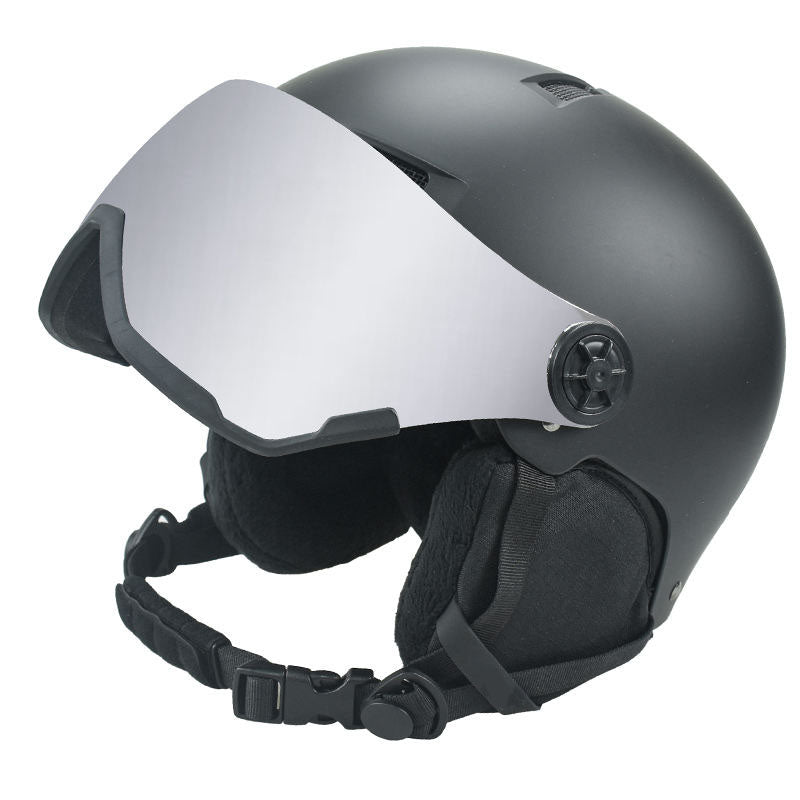Sports Style Ski Helmet with Goggles Ski Equipment