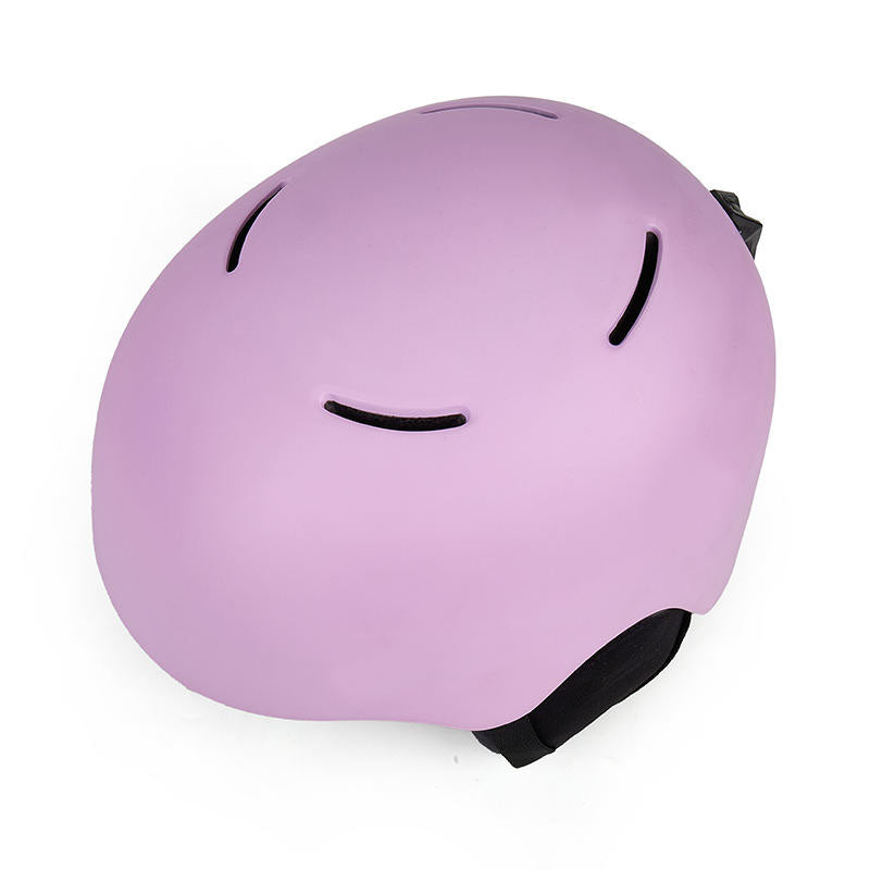 Classic Style Ski Helmet Simple and Versatile Design